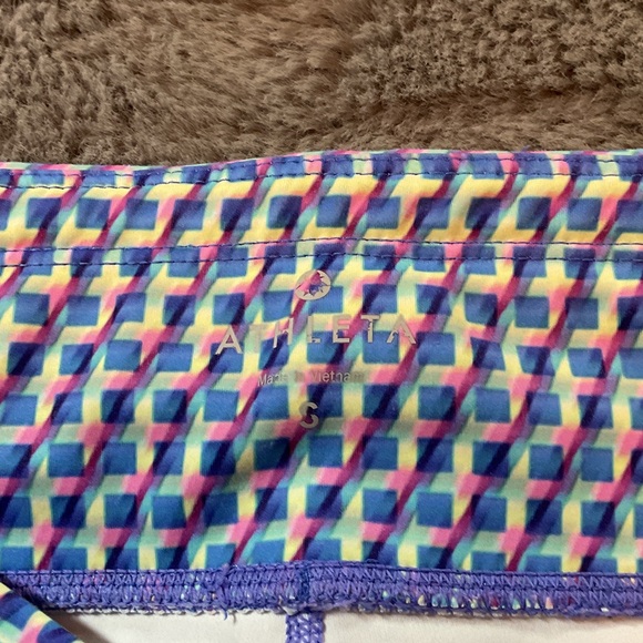 Athleta Multicolor Patterned Leggings - Picture 3 of 5